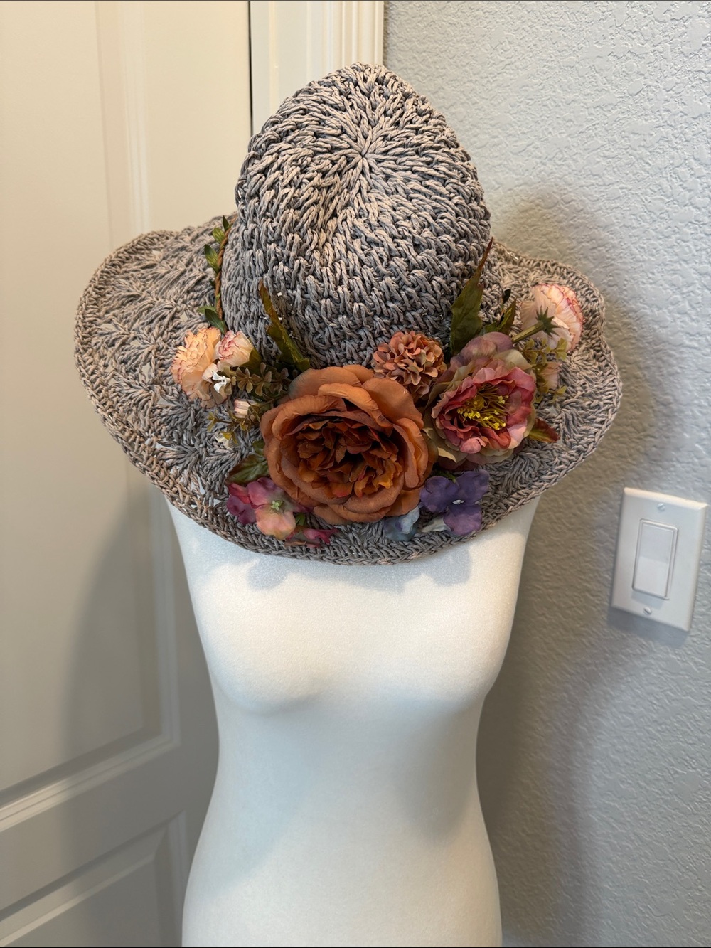 Women's Gray Sun Hat with Floral Trim